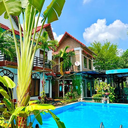 Bed and Breakfast The Pineapple House Ninh Binh Exterior foto