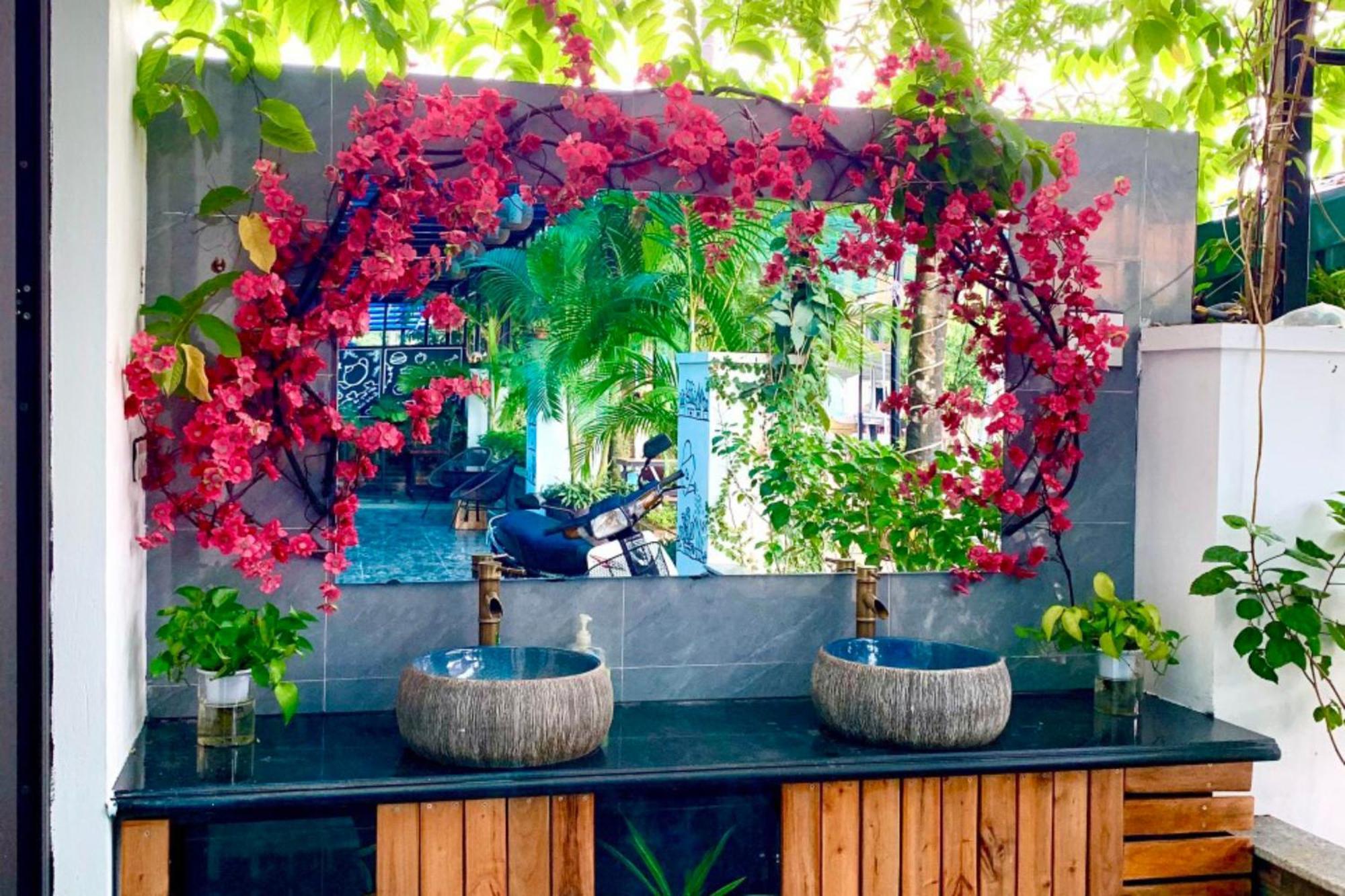 Bed and Breakfast The Pineapple House Ninh Binh Exterior foto